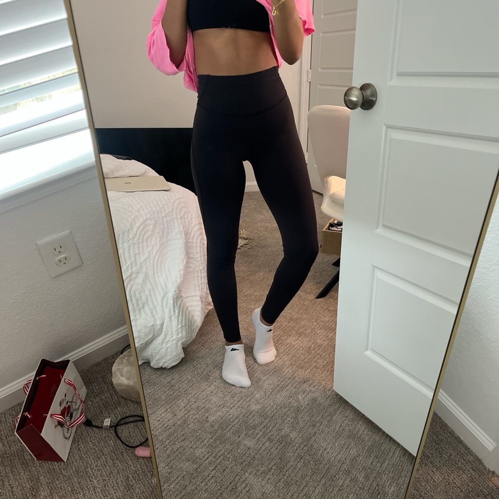 Lululemon Leggings Never Worm